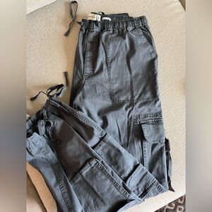 Medium tall Abercrombie cargo pants